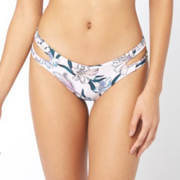 O'Neill Women's Darlene Cheeky Bikini Bottoms - Picture 1 of 8